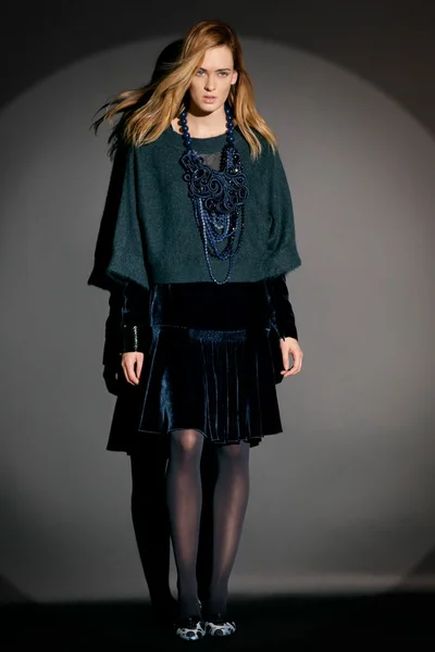 Look 9